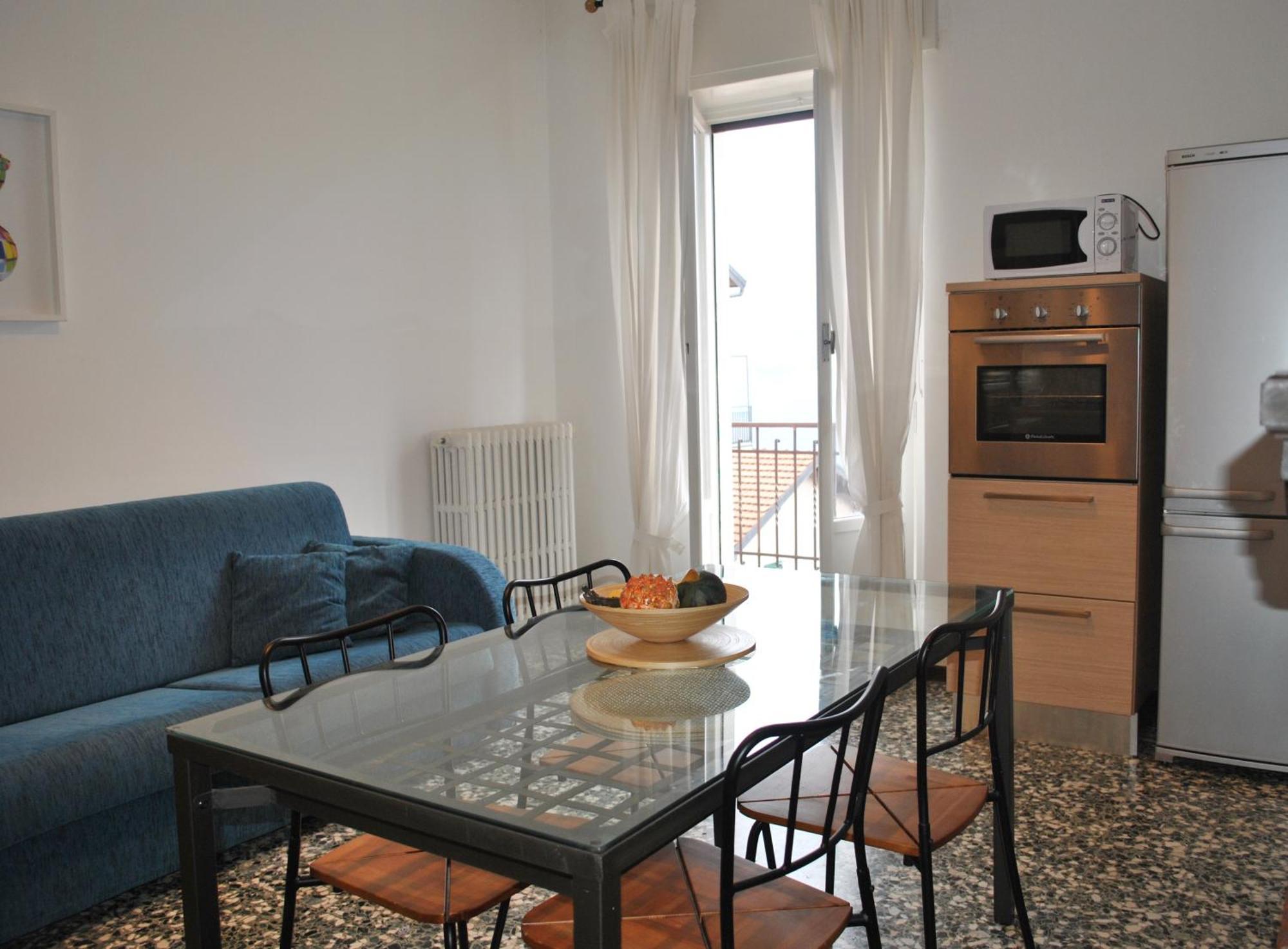 The Romantic Village House - Apartments With Lake View Colonno Exteriör bild