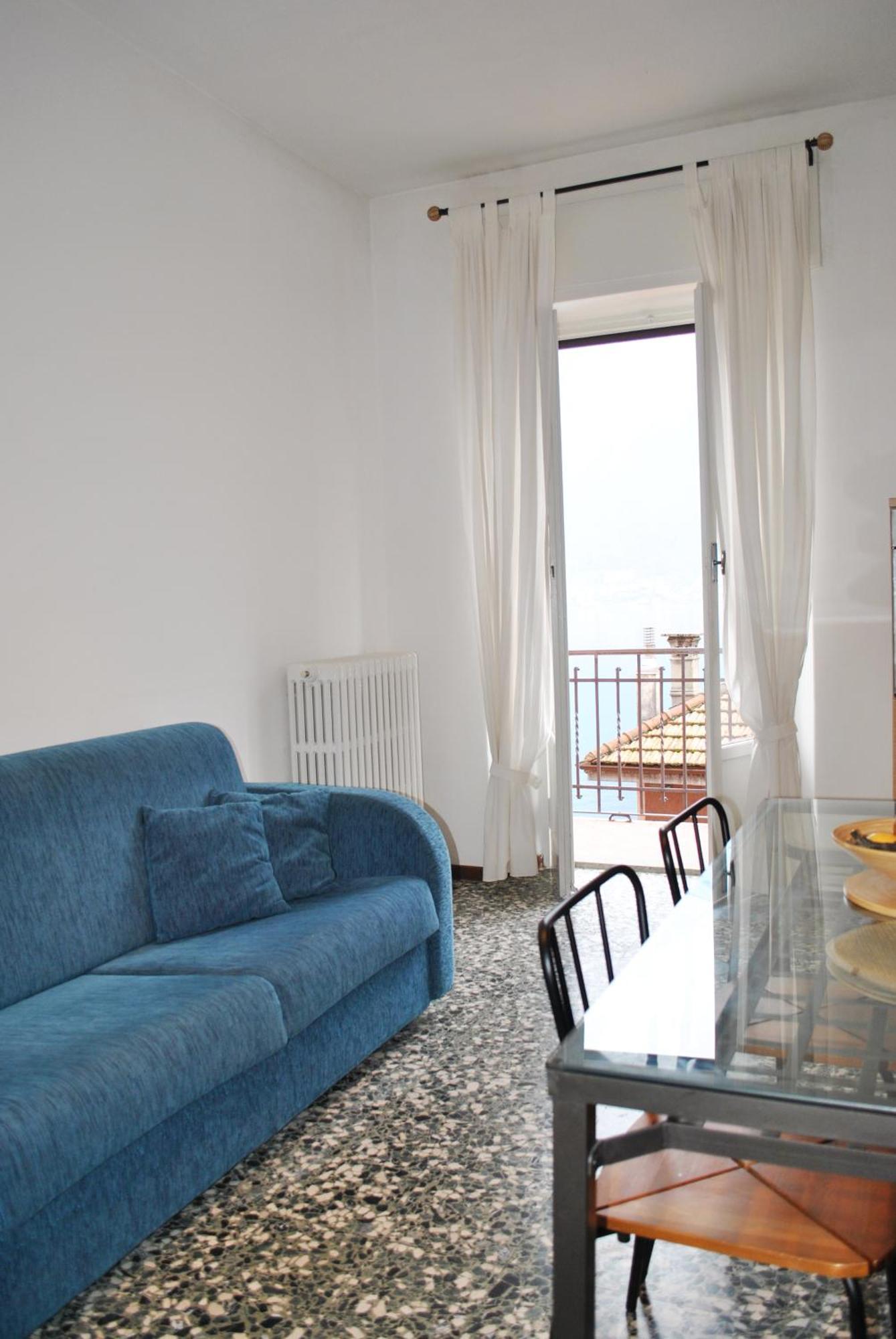 The Romantic Village House - Apartments With Lake View Colonno Exteriör bild